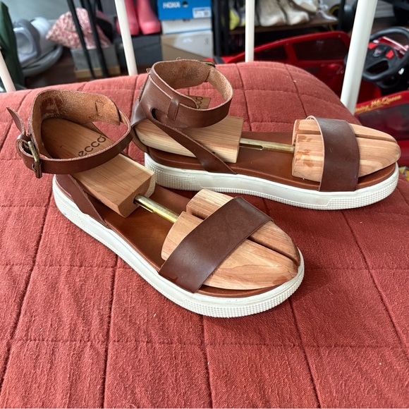 Altar'd State Brown Leather Sandals - Picture 1 of 6